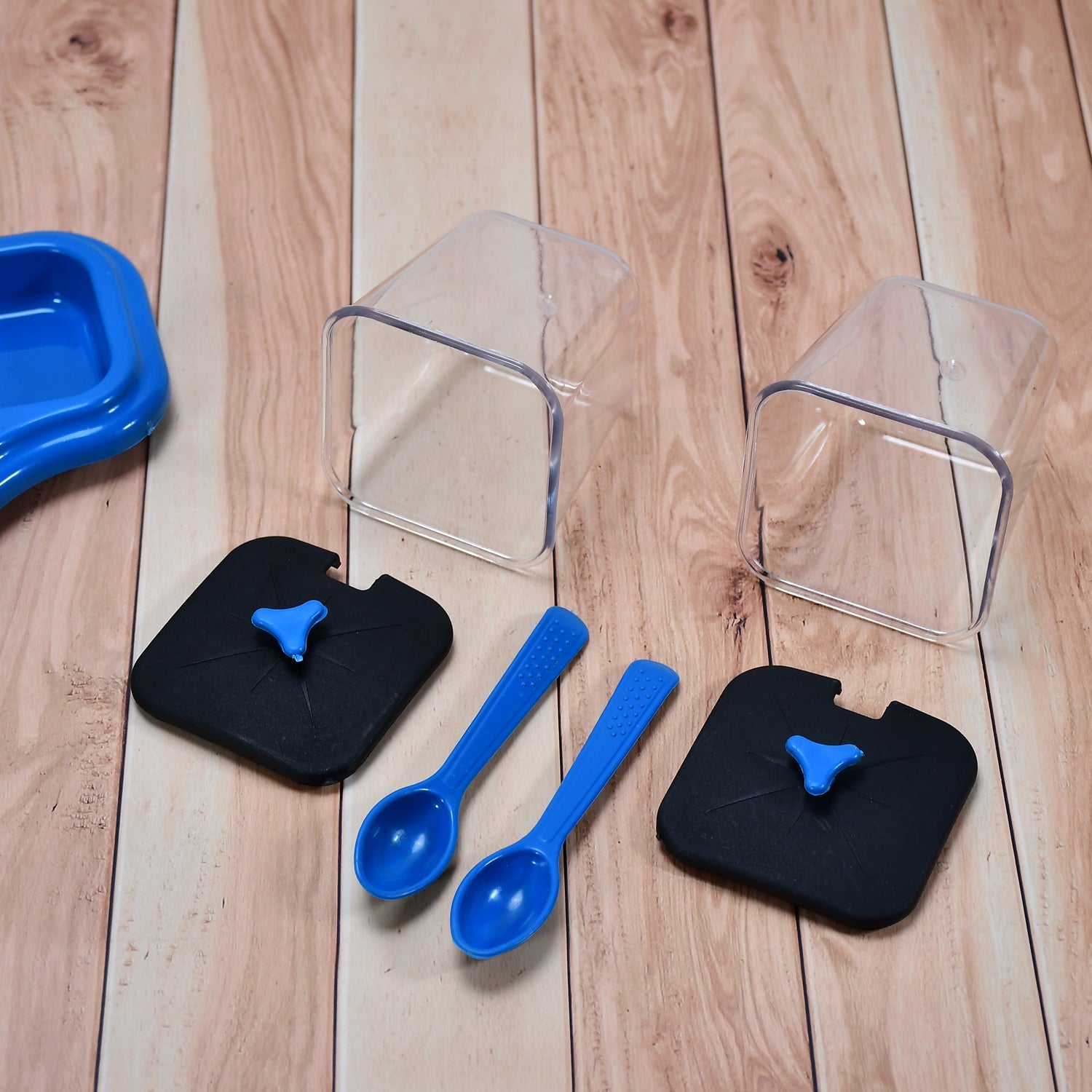 2 pcs Pickle Jar Spice Tray Kitchen Organizer - Market FindsMarket Finds2 pcs pickle jar spice tray with clear containers black lids and blue measuring spoons